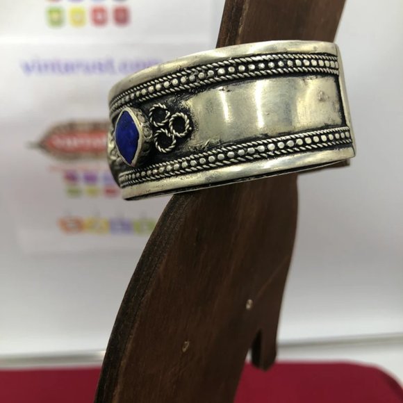Single Vintage Kuchi Cuff Bracelet: Tribal Turquoise & Lapis Boho Jewelry - Picture 7 of 8